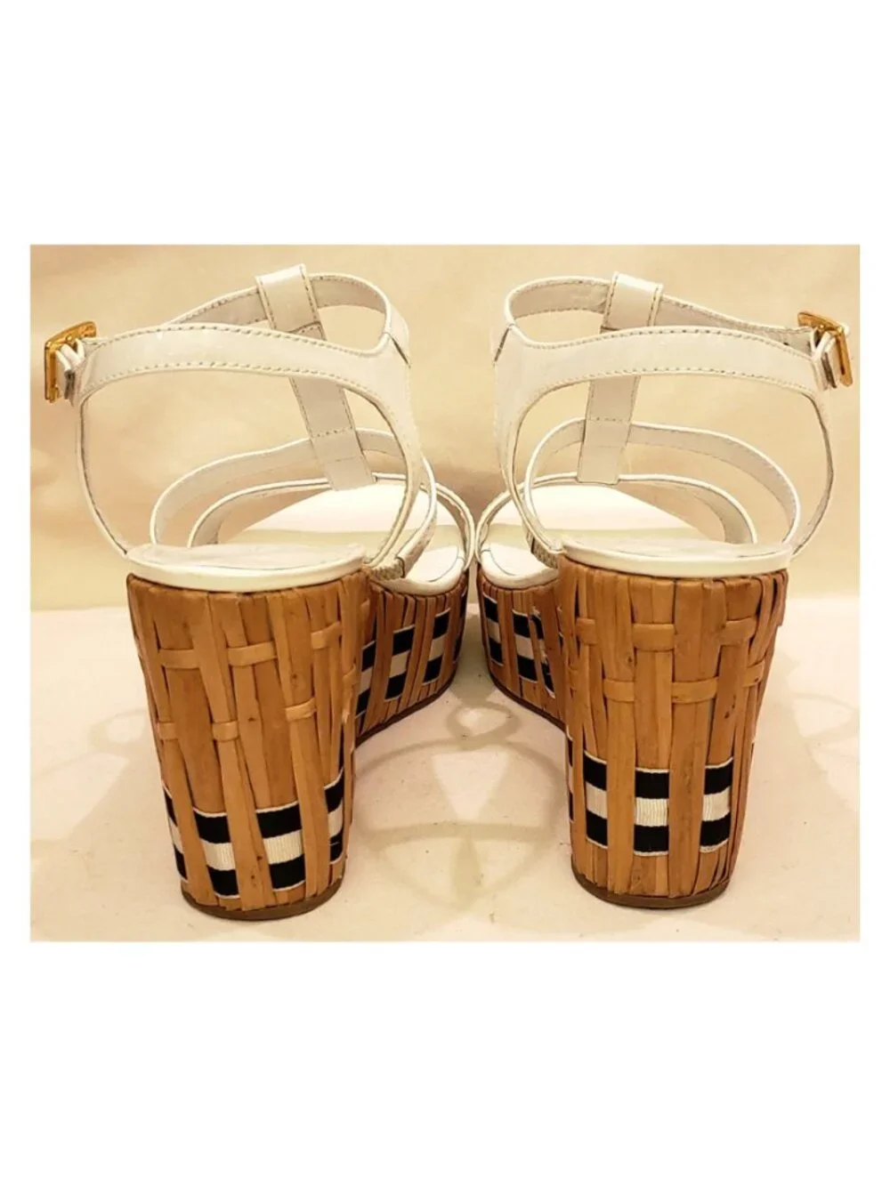 Kate Spade New York T-strap Wedge Sandals Size 9M White Patent Leather